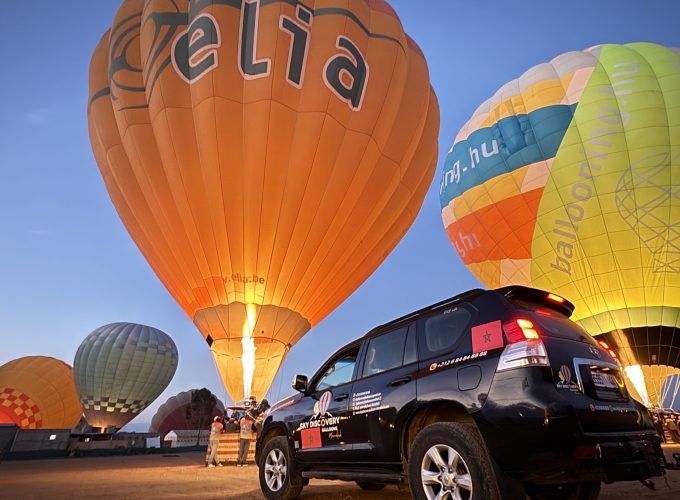 𝙃𝙤𝙩 𝘼𝙞𝙧 𝘽𝙖𝙡𝙡𝙤𝙤𝙣 𝙒𝙞𝙩𝙝 𝙍𝙤𝙮𝙖𝙡 𝘽𝙧𝙚𝙖𝙠𝙛𝙖𝙨𝙩